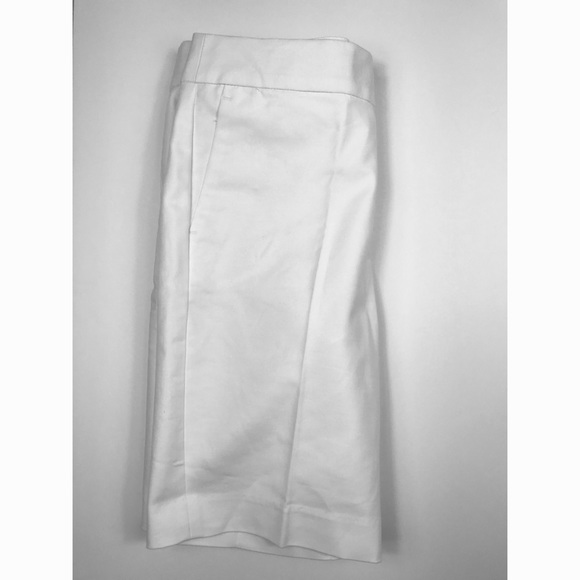 Banana Republic Shorts - Picture 3 of 4